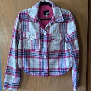 NWOT KUT from the Kloth Lora Crop Shirt Jacket